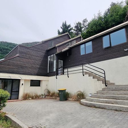 Queenstown Lakeview Holiday Home-5Mins To Town Dış mekan fotoğraf